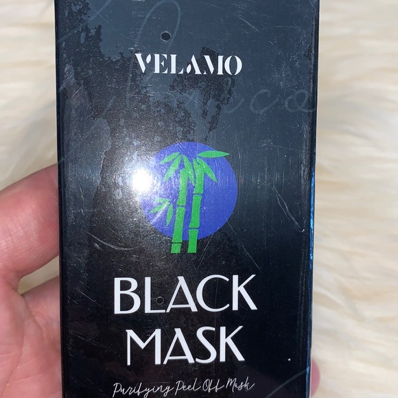 ⚡️host pic!⚡️Blackhead remover mask NIB - Picture 3 of 7